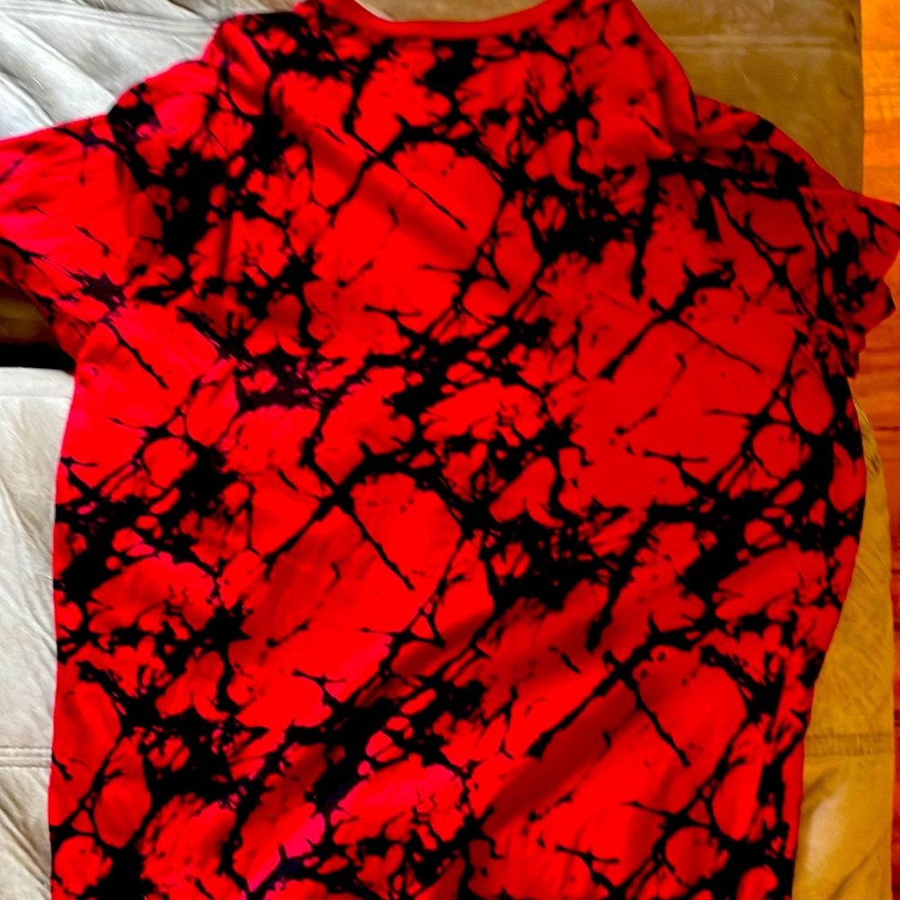 Red and Black L shirt 3/$20